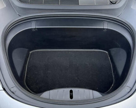 Сірий Тесла Модель 3, об'ємом двигуна 0 л та пробігом 140 тис. км за 17500 $, фото 12 на Automoto.ua