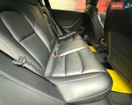 Серый Тесла Модель 3, объемом двигателя 0 л и пробегом 162 тыс. км за 13999 $, фото 68 на Automoto.ua