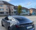 Серый Тесла Модель 3, объемом двигателя 0 л и пробегом 130 тыс. км за 17000 $, фото 1 на Automoto.ua