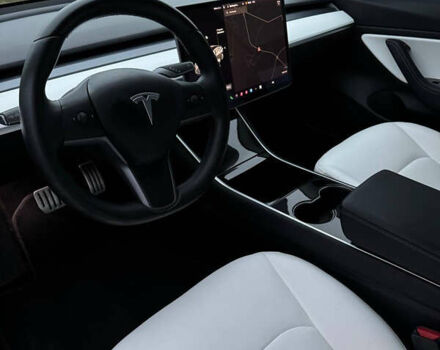 Сірий Тесла Модель 3, об'ємом двигуна 0 л та пробігом 115 тис. км за 19300 $, фото 9 на Automoto.ua