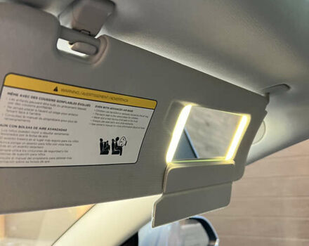 Сірий Тесла Модель 3, об'ємом двигуна 0 л та пробігом 215 тис. км за 15900 $, фото 9 на Automoto.ua