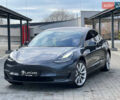 Серый Тесла Модель 3, объемом двигателя 0 л и пробегом 250 тыс. км за 15000 $, фото 2 на Automoto.ua