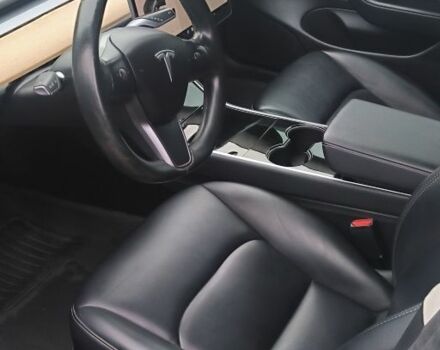 Серый Тесла Модель 3, объемом двигателя 0 л и пробегом 182 тыс. км за 15000 $, фото 13 на Automoto.ua