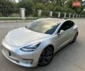 Сірий Тесла Модель 3, об'ємом двигуна 0 л та пробігом 131 тис. км за 16900 $, фото 37 на Automoto.ua