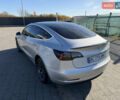 Серый Тесла Модель 3, объемом двигателя 0 л и пробегом 67 тыс. км за 18000 $, фото 3 на Automoto.ua