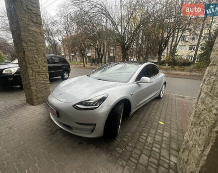 Сірий Тесла Модель 3, об'ємом двигуна 0 л та пробігом 235 тис. км за 14800 $, фото 1 на Automoto.ua