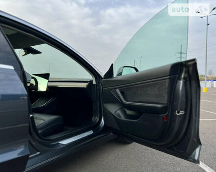Сірий Тесла Модель 3, об'ємом двигуна 0 л та пробігом 327 тис. км за 15999 $, фото 58 на Automoto.ua