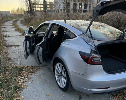 Серый Тесла Модель 3, объемом двигателя 0 л и пробегом 138 тыс. км за 17300 $, фото 9 на Automoto.ua