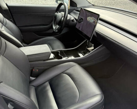 Серый Тесла Модель 3, объемом двигателя 0 л и пробегом 165 тыс. км за 15900 $, фото 14 на Automoto.ua