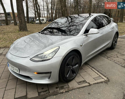 Серый Тесла Модель 3, объемом двигателя 0 л и пробегом 37 тыс. км за 21700 $, фото 6 на Automoto.ua