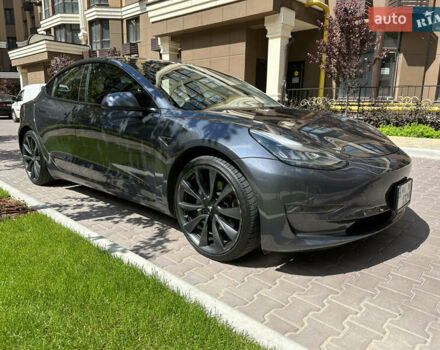 Серый Тесла Модель 3, объемом двигателя 0 л и пробегом 90 тыс. км за 17600 $, фото 14 на Automoto.ua
