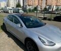 Серый Тесла Модель 3, объемом двигателя 0 л и пробегом 250 тыс. км за 15600 $, фото 1 на Automoto.ua