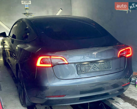 Сірий Тесла Модель 3, об'ємом двигуна 0 л та пробігом 76 тис. км за 19900 $, фото 29 на Automoto.ua