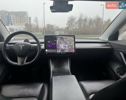 Сірий Тесла Модель 3, об'ємом двигуна 0 л та пробігом 163 тис. км за 16400 $, фото 7 на Automoto.ua