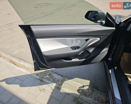 Сірий Тесла Модель 3, об'ємом двигуна 0 л та пробігом 157 тис. км за 16900 $, фото 12 на Automoto.ua