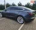 Серый Тесла Модель 3, объемом двигателя 0 л и пробегом 282 тыс. км за 16300 $, фото 2 на Automoto.ua