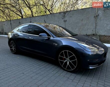 Серый Тесла Модель 3, объемом двигателя 0 л и пробегом 164 тыс. км за 17500 $, фото 31 на Automoto.ua