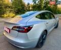 Серый Тесла Модель 3, объемом двигателя 0 л и пробегом 84 тыс. км за 18900 $, фото 19 на Automoto.ua