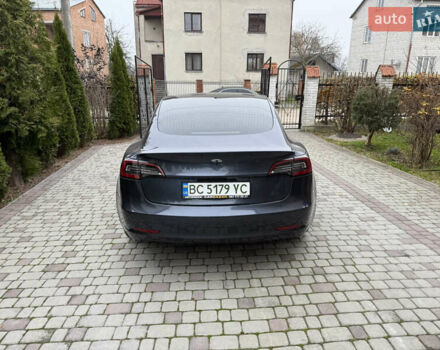 Сірий Тесла Модель 3, об'ємом двигуна 0 л та пробігом 91 тис. км за 16650 $, фото 3 на Automoto.ua