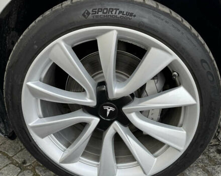 Серый Тесла Модель 3, объемом двигателя 0 л и пробегом 84 тыс. км за 17400 $, фото 59 на Automoto.ua