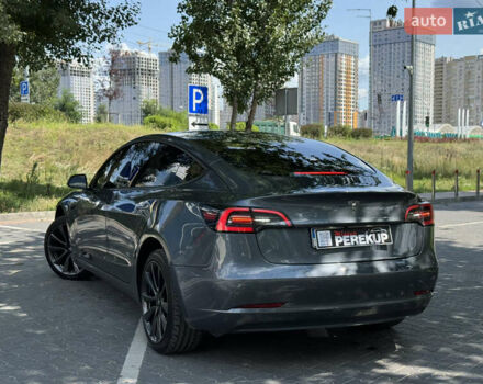 Тесла Модель 3 2018 в Киеве на Automoto.ua Серый Тесла Модель 3, объемом двигателя 0 л и пробегом 82 тыс. км за 18499 $, фото 4 на Automoto.ua