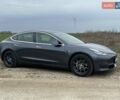 Серый Тесла Модель 3, объемом двигателя 0 л и пробегом 111 тыс. км за 19000 $, фото 1 на Automoto.ua