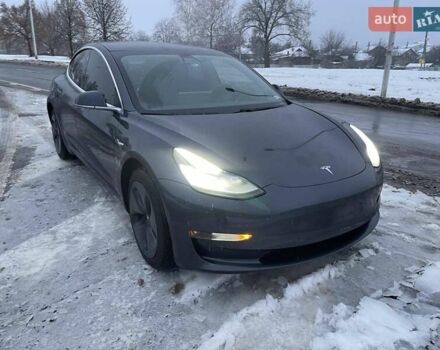 Серый Тесла Модель 3, объемом двигателя 0 л и пробегом 279 тыс. км за 15950 $, фото 9 на Automoto.ua