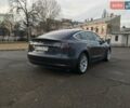 Серый Тесла Модель 3, объемом двигателя 0 л и пробегом 70 тыс. км за 20900 $, фото 46 на Automoto.ua