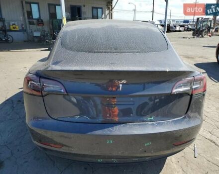 Сірий Тесла Модель 3, об'ємом двигуна 0 л та пробігом 165 тис. км за 5700 $, фото 5 на Automoto.ua