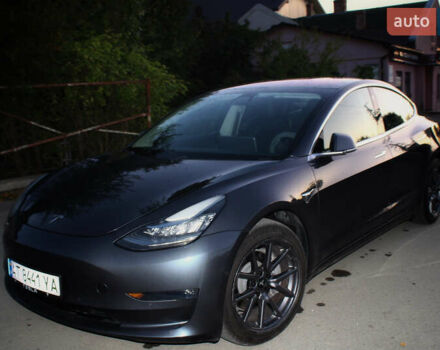 Сірий Тесла Модель 3, об'ємом двигуна 0 л та пробігом 109 тис. км за 16900 $, фото 24 на Automoto.ua