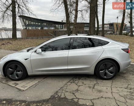 Серый Тесла Модель 3, объемом двигателя 0 л и пробегом 37 тыс. км за 21700 $, фото 5 на Automoto.ua