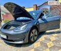 Серый Тесла Модель 3, объемом двигателя 0 л и пробегом 70 тыс. км за 26900 $, фото 11 на Automoto.ua