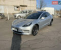 Серый Тесла Модель 3, объемом двигателя 0 л и пробегом 59 тыс. км за 16000 $, фото 4 на Automoto.ua