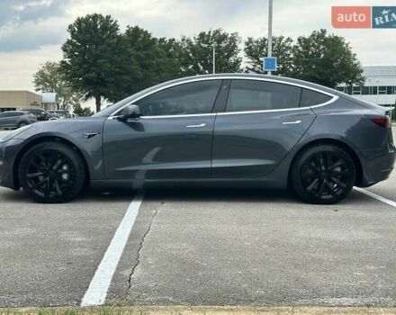 Сірий Тесла Модель 3, об'ємом двигуна 0 л та пробігом 34 тис. км за 9500 $, фото 6 на Automoto.ua