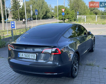 Сірий Тесла Модель 3, об'ємом двигуна 0 л та пробігом 150 тис. км за 17999 $, фото 4 на Automoto.ua