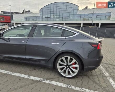 Сірий Тесла Модель 3, об'ємом двигуна 0 л та пробігом 98 тис. км за 19999 $, фото 3 на Automoto.ua