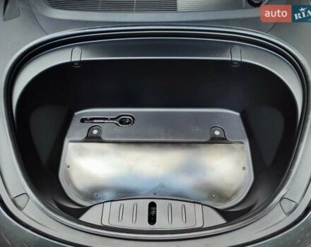 Серый Тесла Модель 3, объемом двигателя 0 л и пробегом 62 тыс. км за 16900 $, фото 10 на Automoto.ua