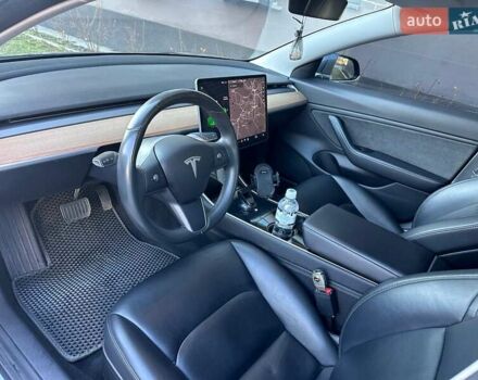 Сірий Тесла Модель 3, об'ємом двигуна 0 л та пробігом 186 тис. км за 16999 $, фото 16 на Automoto.ua