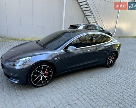 Серый Тесла Модель 3, объемом двигателя 0 л и пробегом 164 тыс. км за 17500 $, фото 25 на Automoto.ua