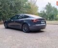 Серый Тесла Модель 3, объемом двигателя 0 л и пробегом 80 тыс. км за 16900 $, фото 10 на Automoto.ua