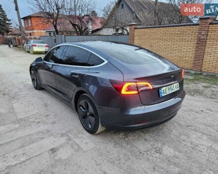 Сірий Тесла Модель 3, об'ємом двигуна 0 л та пробігом 182 тис. км за 14400 $, фото 3 на Automoto.ua