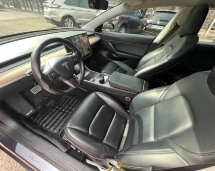 Сірий Тесла Модель 3, об'ємом двигуна 0 л та пробігом 207 тис. км за 17000 $, фото 5 на Automoto.ua