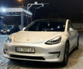 Тесла Модель 3 2018 в Каменце-Подольском на Automoto.ua Серый Тесла Модель 3, объемом двигателя 0 л и пробегом 180 тыс. км за 17300 $, фото 3 на Automoto.ua
