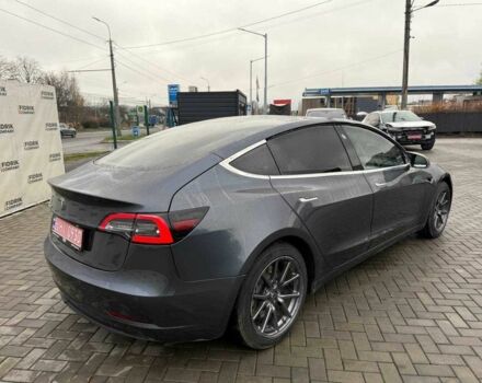 Сірий Тесла Модель 3, об'ємом двигуна 0 л та пробігом 200 тис. км за 11900 $, фото 3 на Automoto.ua