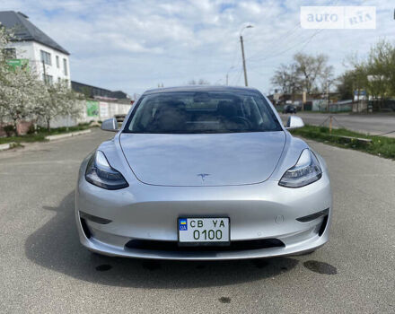 Серый Тесла Модель 3, объемом двигателя 0 л и пробегом 49 тыс. км за 30500 $, фото 1 на Automoto.ua