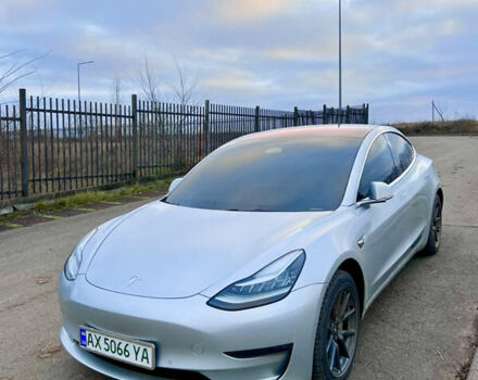 Сірий Тесла Модель 3, об'ємом двигуна 0 л та пробігом 140 тис. км за 17500 $, фото 4 на Automoto.ua