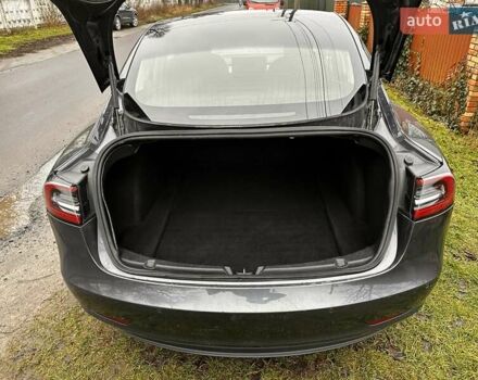 Сірий Тесла Модель 3, об'ємом двигуна 0 л та пробігом 224 тис. км за 13800 $, фото 22 на Automoto.ua