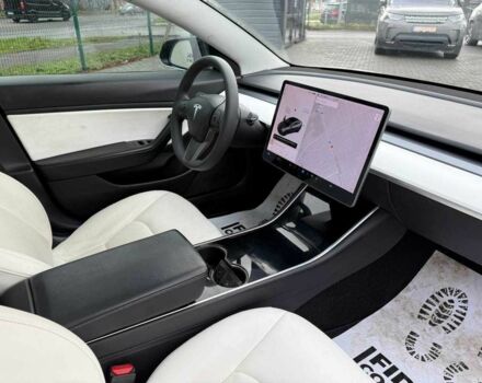 Сірий Тесла Модель 3, об'ємом двигуна 0 л та пробігом 200 тис. км за 11900 $, фото 6 на Automoto.ua