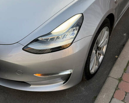 Серый Тесла Модель 3, объемом двигателя 0 л и пробегом 138 тыс. км за 17300 $, фото 17 на Automoto.ua