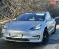 Серый Тесла Модель 3, объемом двигателя 0 л и пробегом 133 тыс. км за 17500 $, фото 1 на Automoto.ua